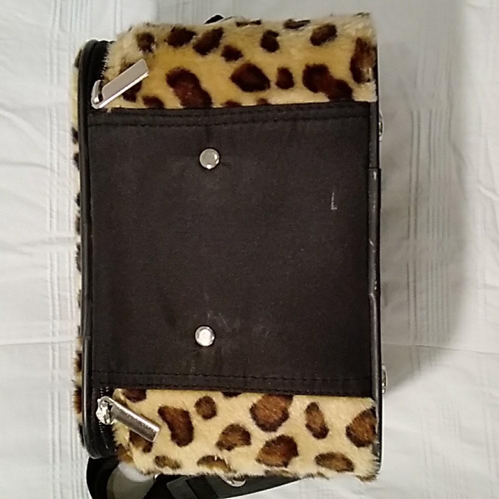 Leopard Print Makeup Case - image 4